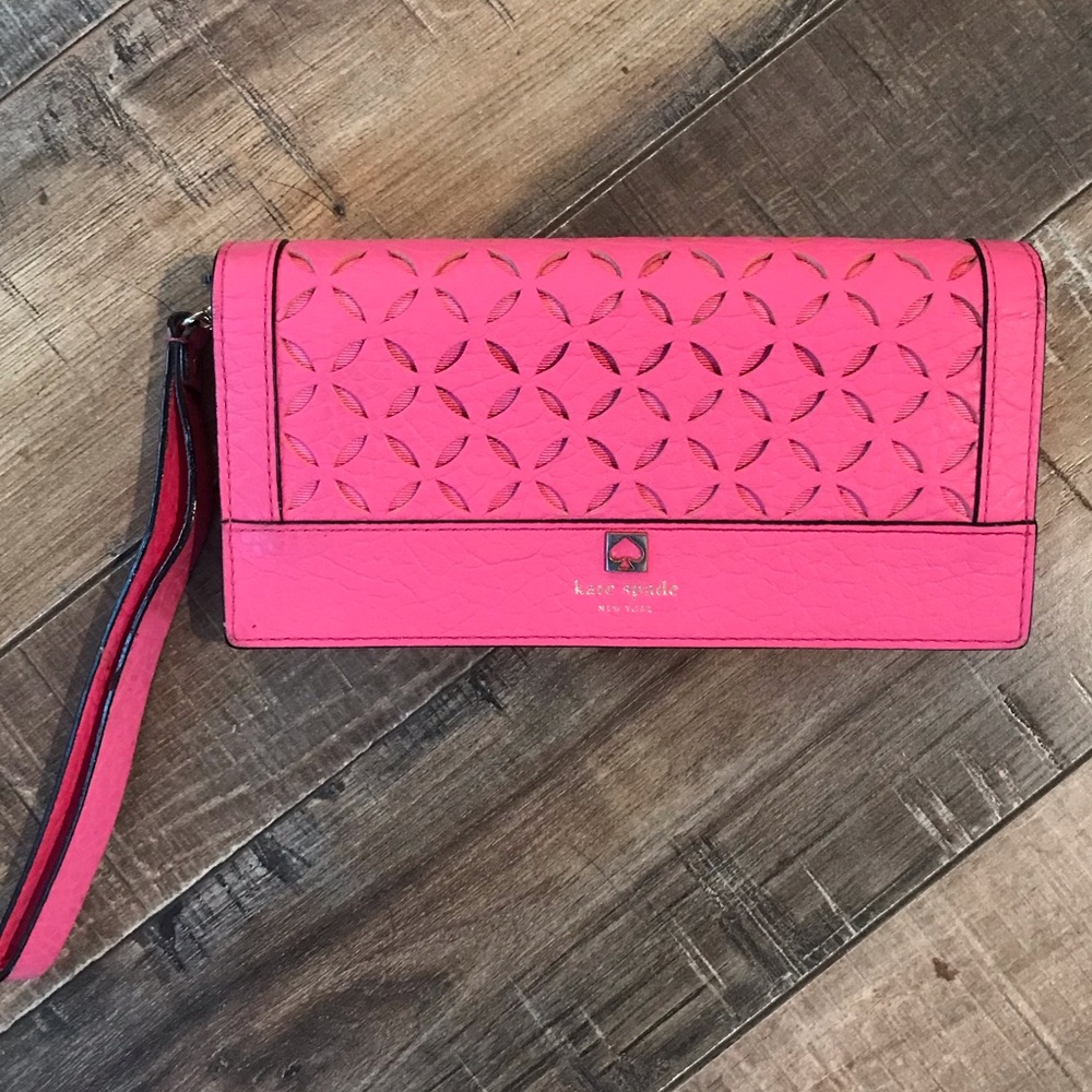 Pink Kate spade wallet EUC